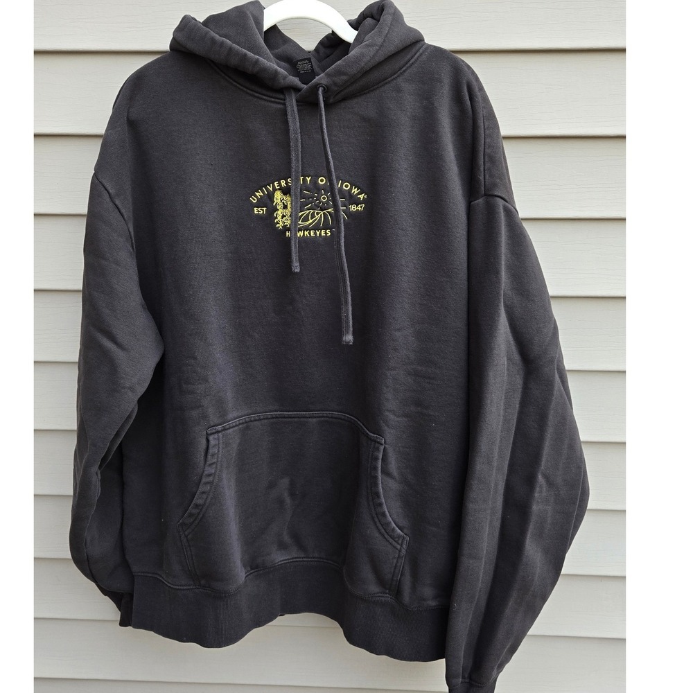 Uscape Apparel University of Iowa Hawkeyes Hoodie Mens XL Black Embroidered